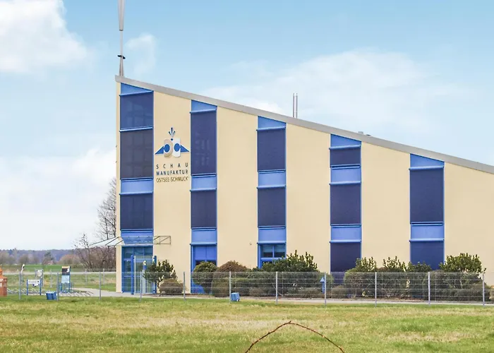 Albrechtshof * Ribnitz-Damgarten